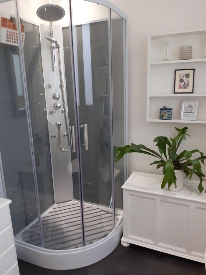 Oasis Master Suite Marconne Luaran gambar